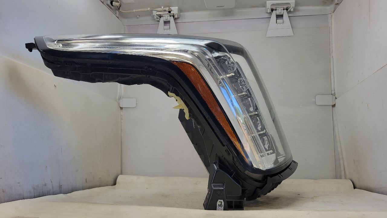2019 ESCALADE RH HEADLAMP TOP TAB REPAIRED 29580 - image 13