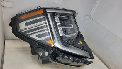 2023 SIERRA150 RH HEADLIGHT 2 TABS REPAIRED 29581 - image 3