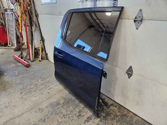 2019 SIERRA150 RH REAR DOOR BLUE GA0 CREW CAB 29586 - image 2