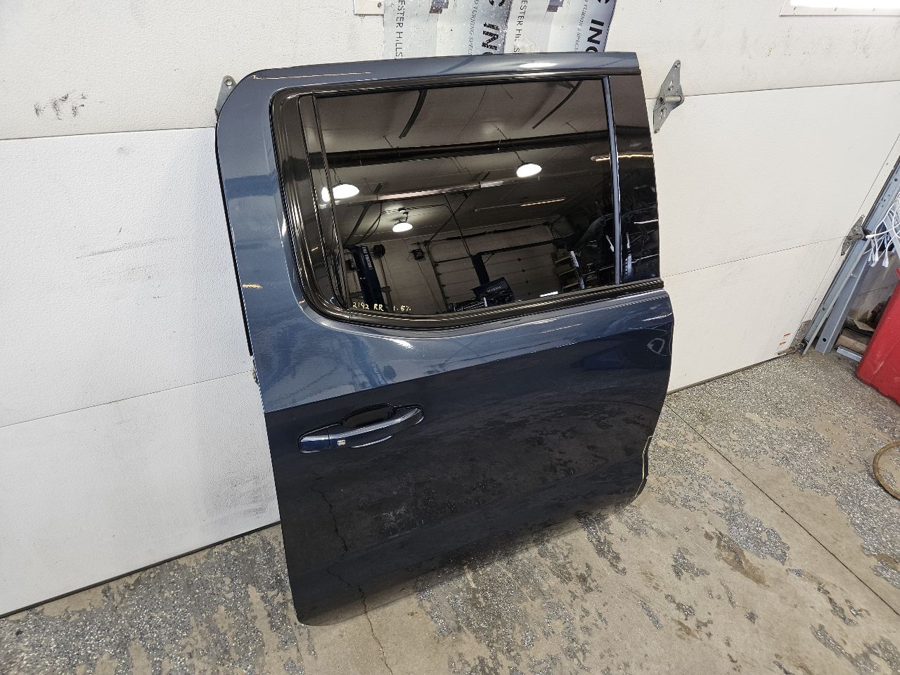 2019 SIERRA150 RH REAR DOOR BLUE GA0 CREW CAB 29586 - image 6