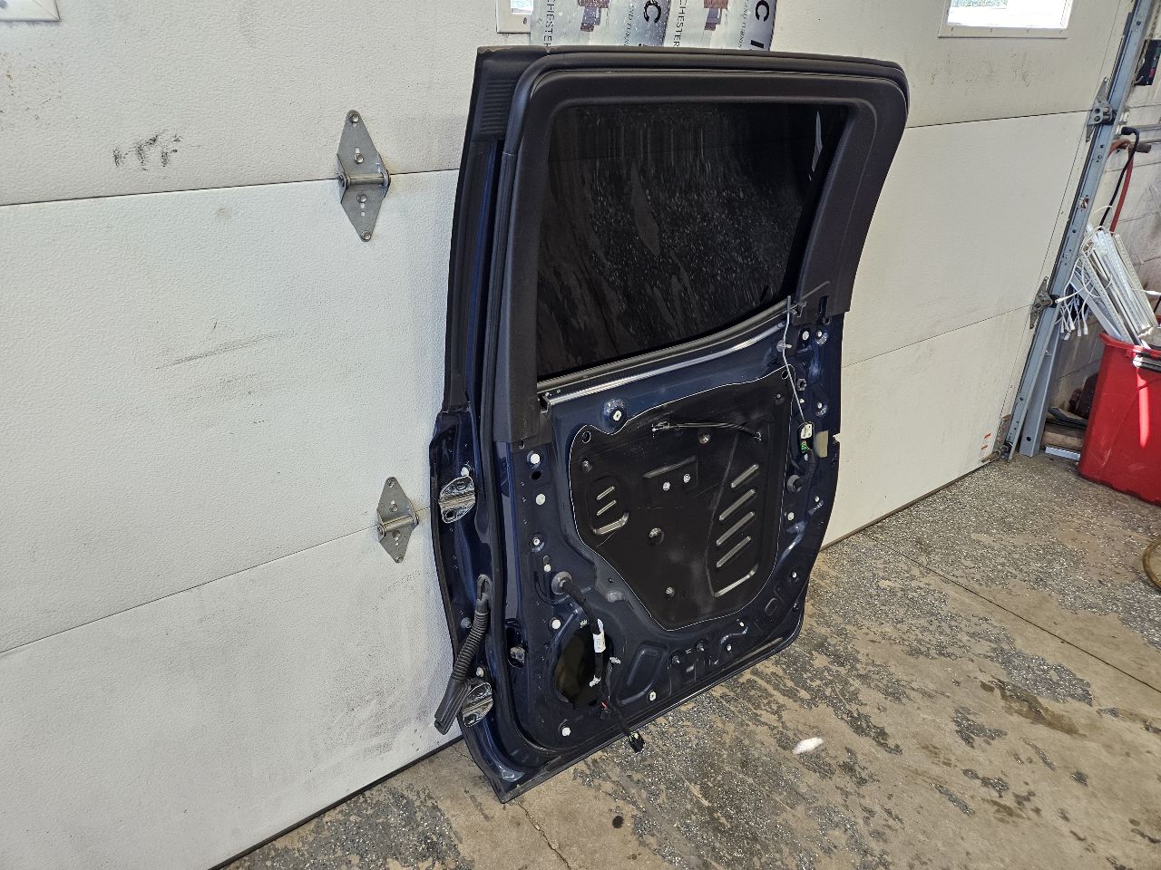 2019 SIERRA150 RH REAR DOOR BLUE GA0 CREW CAB 29586 - image 11