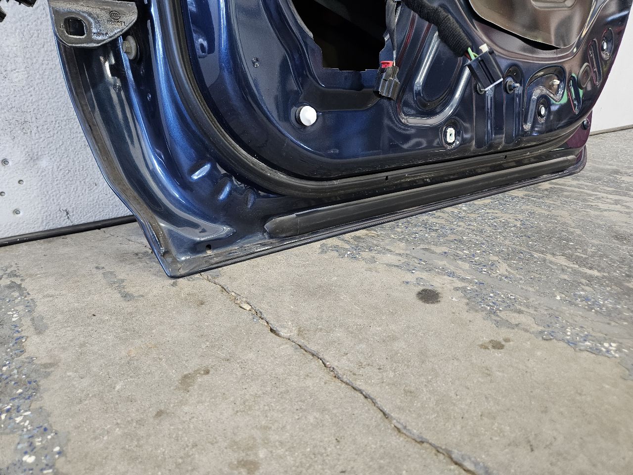 2019 SIERRA150 RH REAR DOOR BLUE GA0 CREW CAB 29586 - image 12