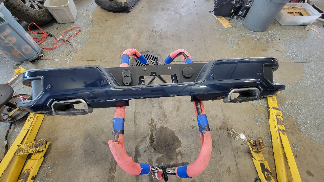2019 SIERRA150 REAR BUMPER BLUE GA0 COMPLETE 29593 - image 1