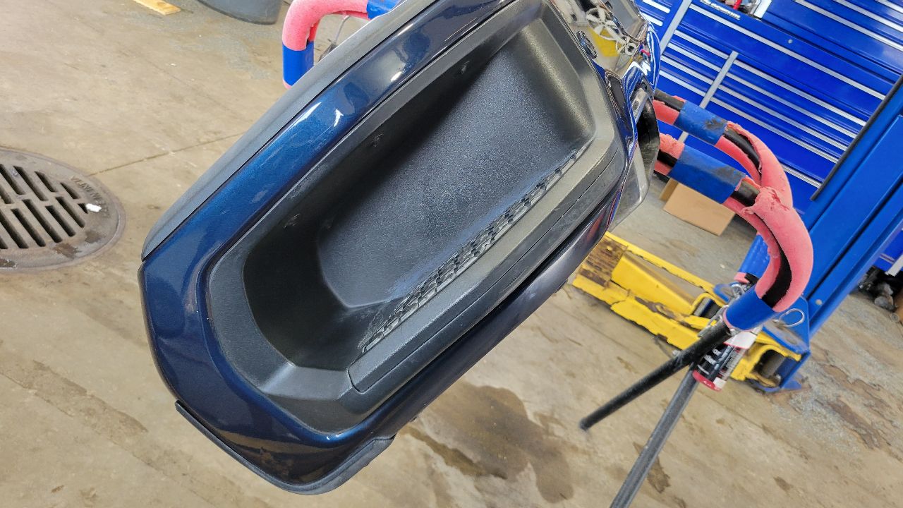 2019 SIERRA150 REAR BUMPER BLUE GA0 COMPLETE 29593 - image 2