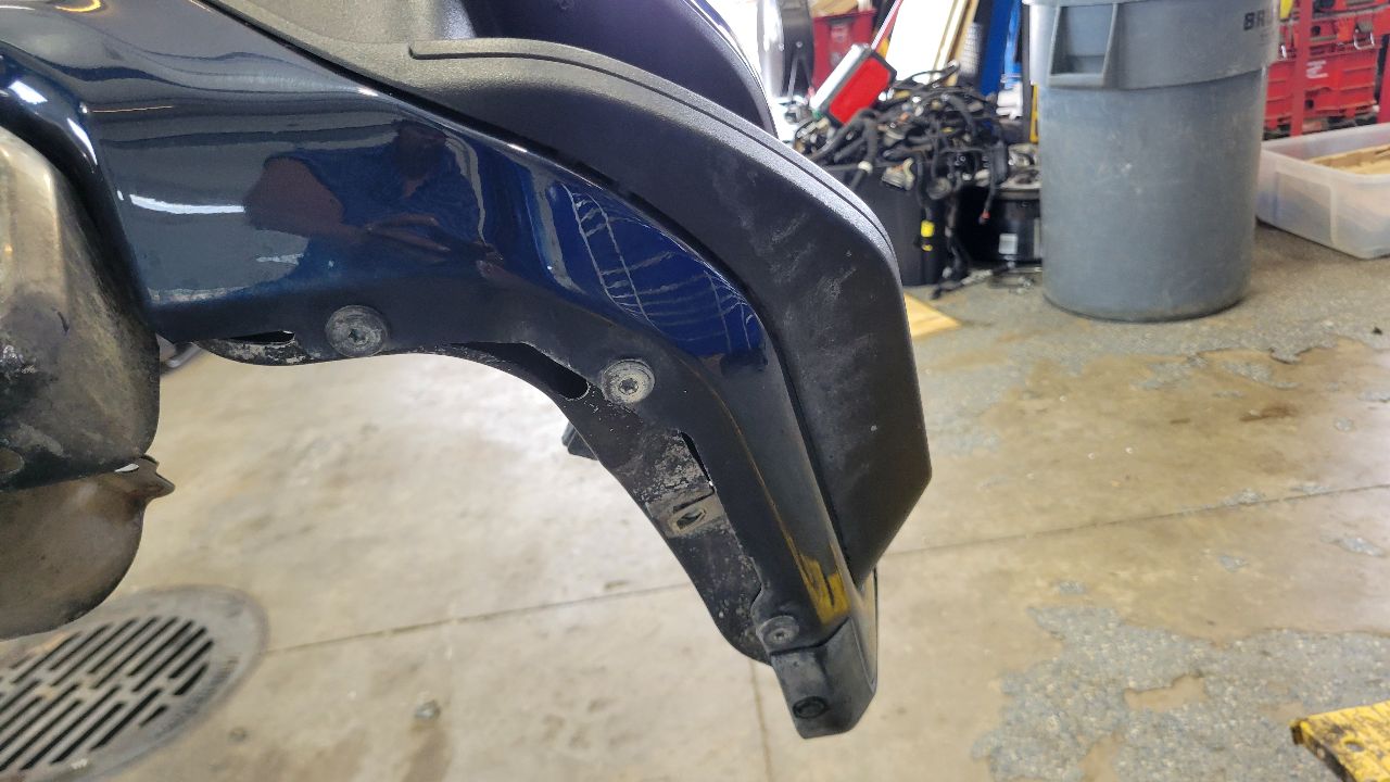 2019 SIERRA150 REAR BUMPER BLUE GA0 COMPLETE 29593 - image 18