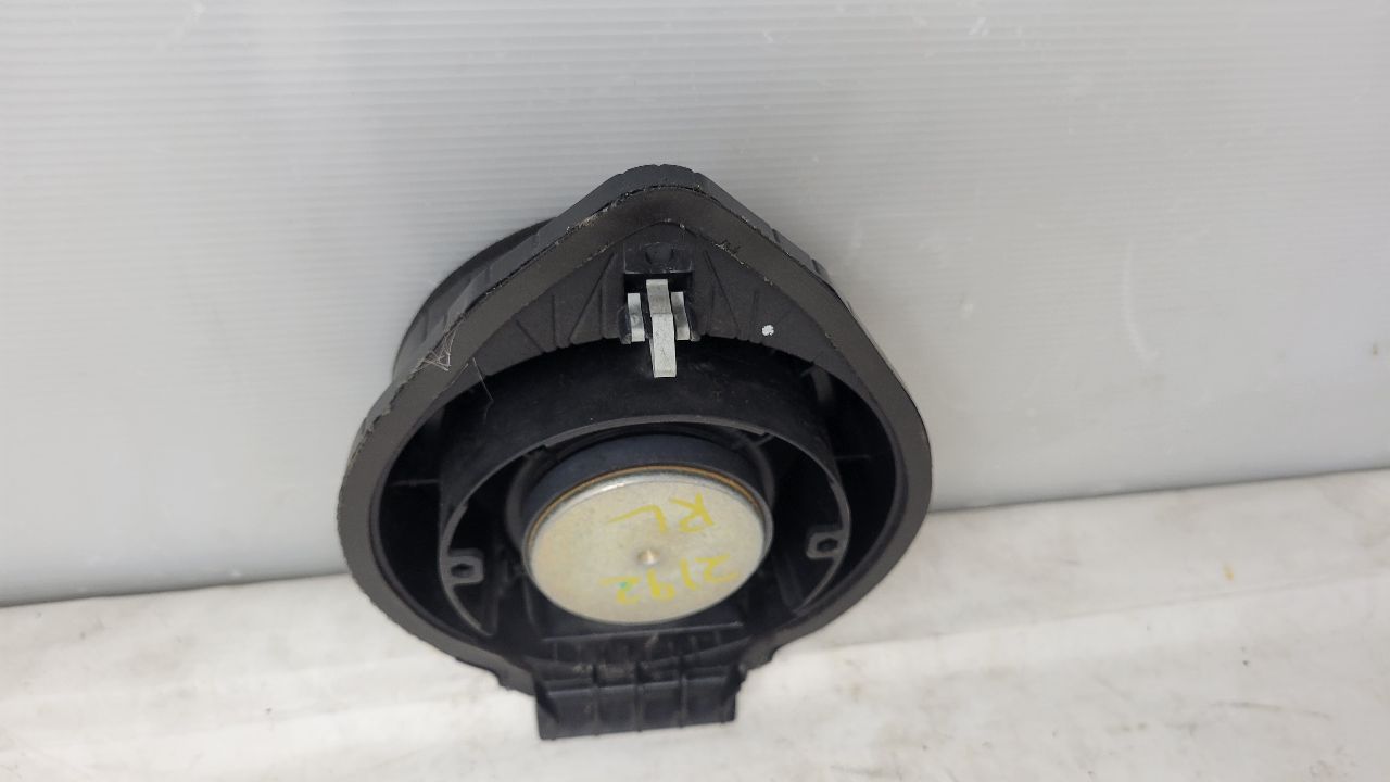 2019 SIERRA150 REAR DOOR BOSE SPEAKER 84584302 29594 - image 6