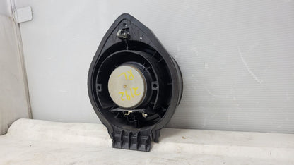 2019 SIERRA150 REAR DOOR BOSE SPEAKER 84584302 29594 - image 8