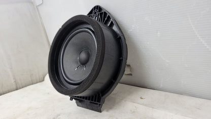 2019 SIERRA150 REAR DOOR BOSE SPEAKER 84584302 29595 - image 5