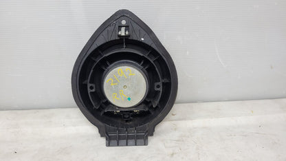 2019 SIERRA150 REAR DOOR BOSE SPEAKER 84584302 29595 - image 6