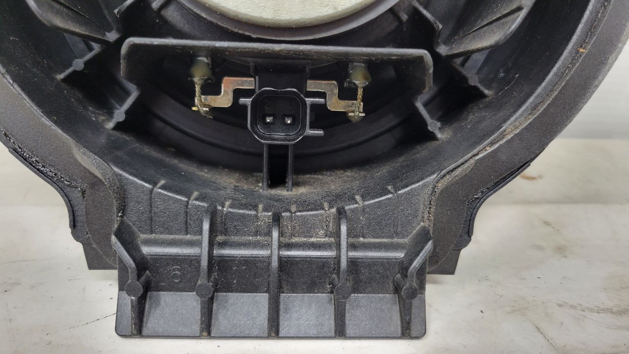 2019 SIERRA150 REAR DOOR BOSE SPEAKER 84584302 29595 - image 8