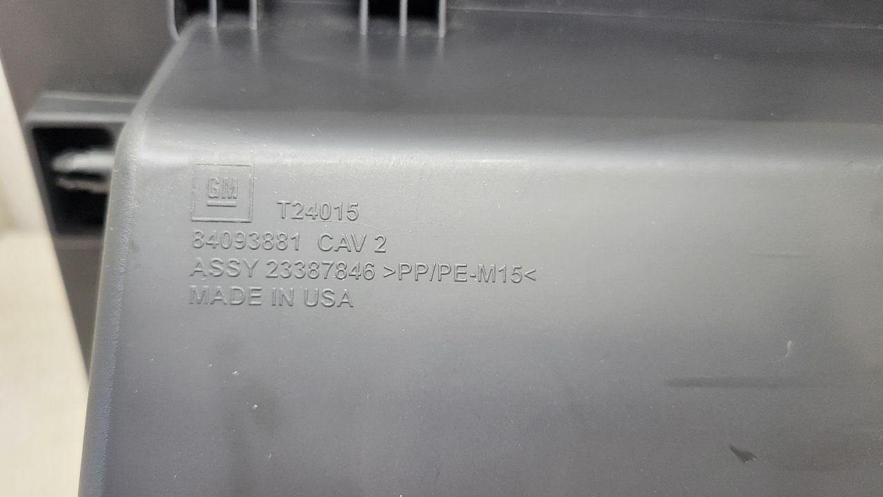 2019 SIERRA150 LOWER GLOVE BOX BLACK 84093881 29613 - image 15