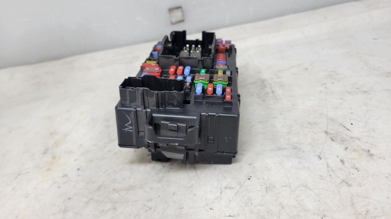 2019 SIERRA150 RH DASH CABIN FUSE BOX 84497658 29627 - image 3