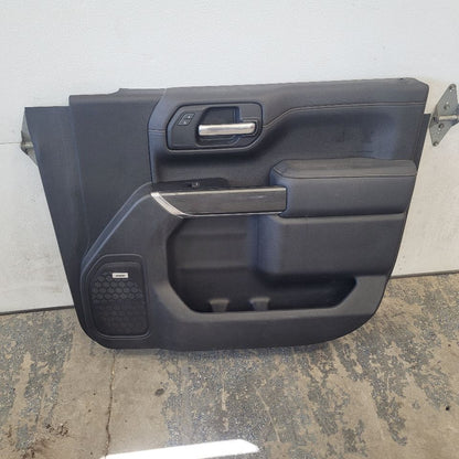 2019 SIERRA150 AT4 FRONT RH DOOR TRIM PANEL BLACK 29638 - image 1