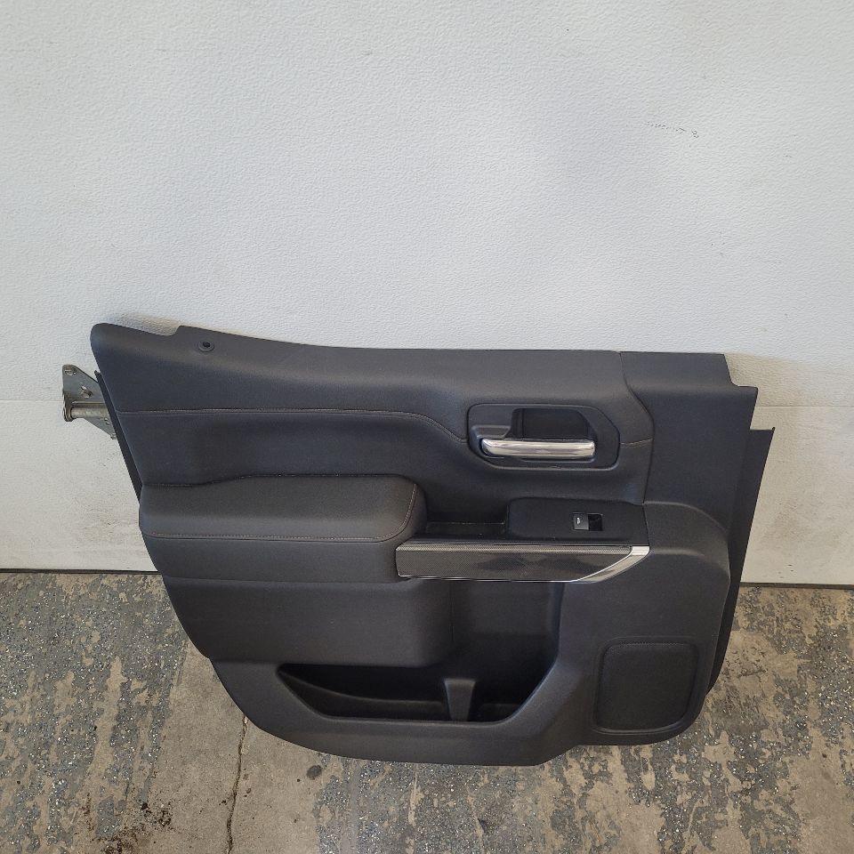 2019 SIERRA150 AT4 REAR LH DRIVER DOOR TRIM PANEL 29639 - image 4