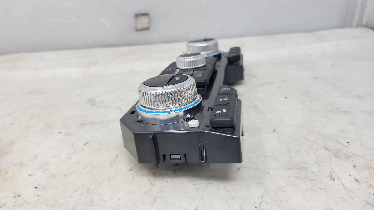 2019 SIERRA150 CLIMATE TEMP CONTROLS SWITCH 8449950 29683 - image 9