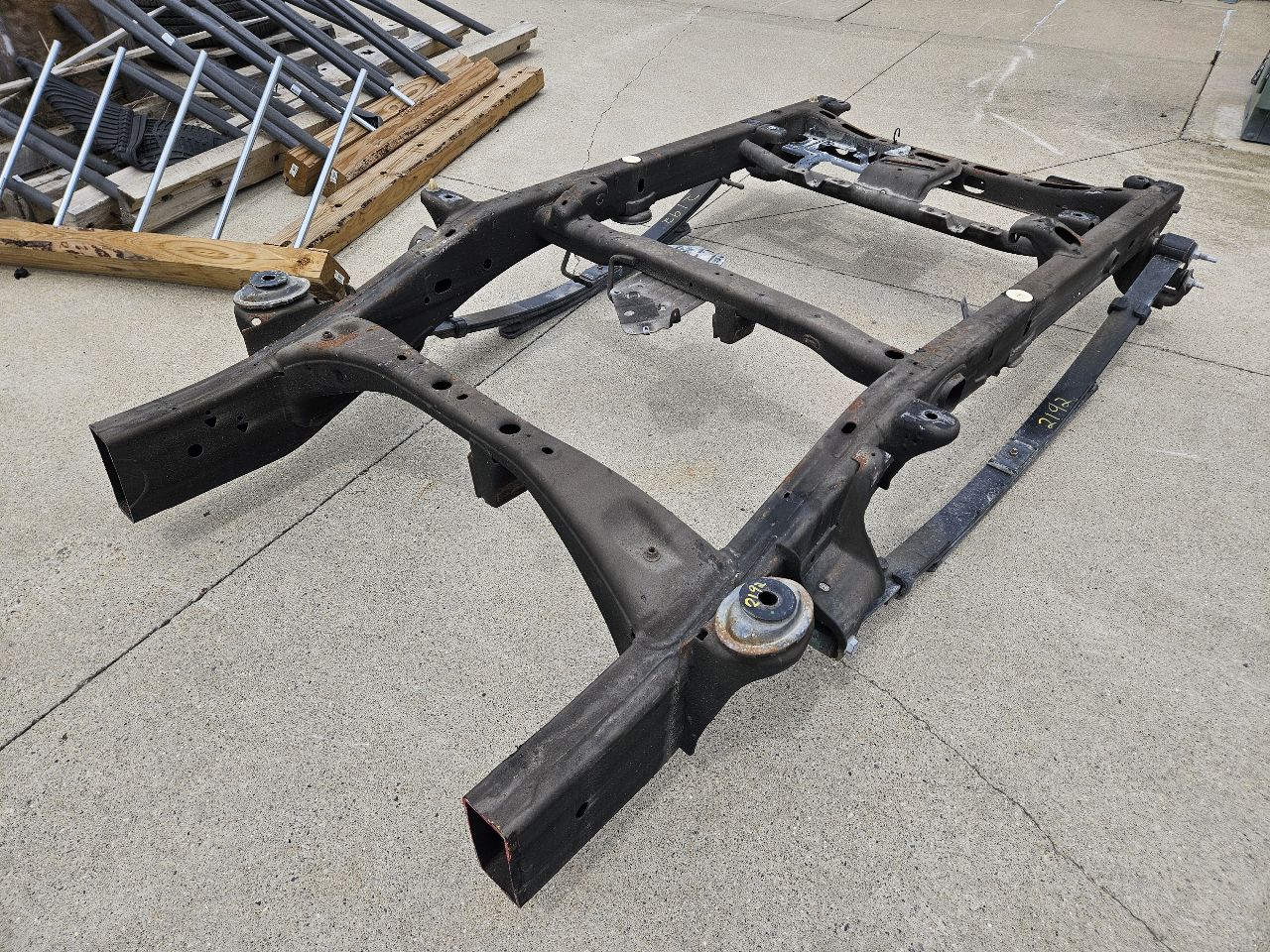 2019 SIERRA150 REAR FRAME 1/2 CUT ONLY 29685 - image 3