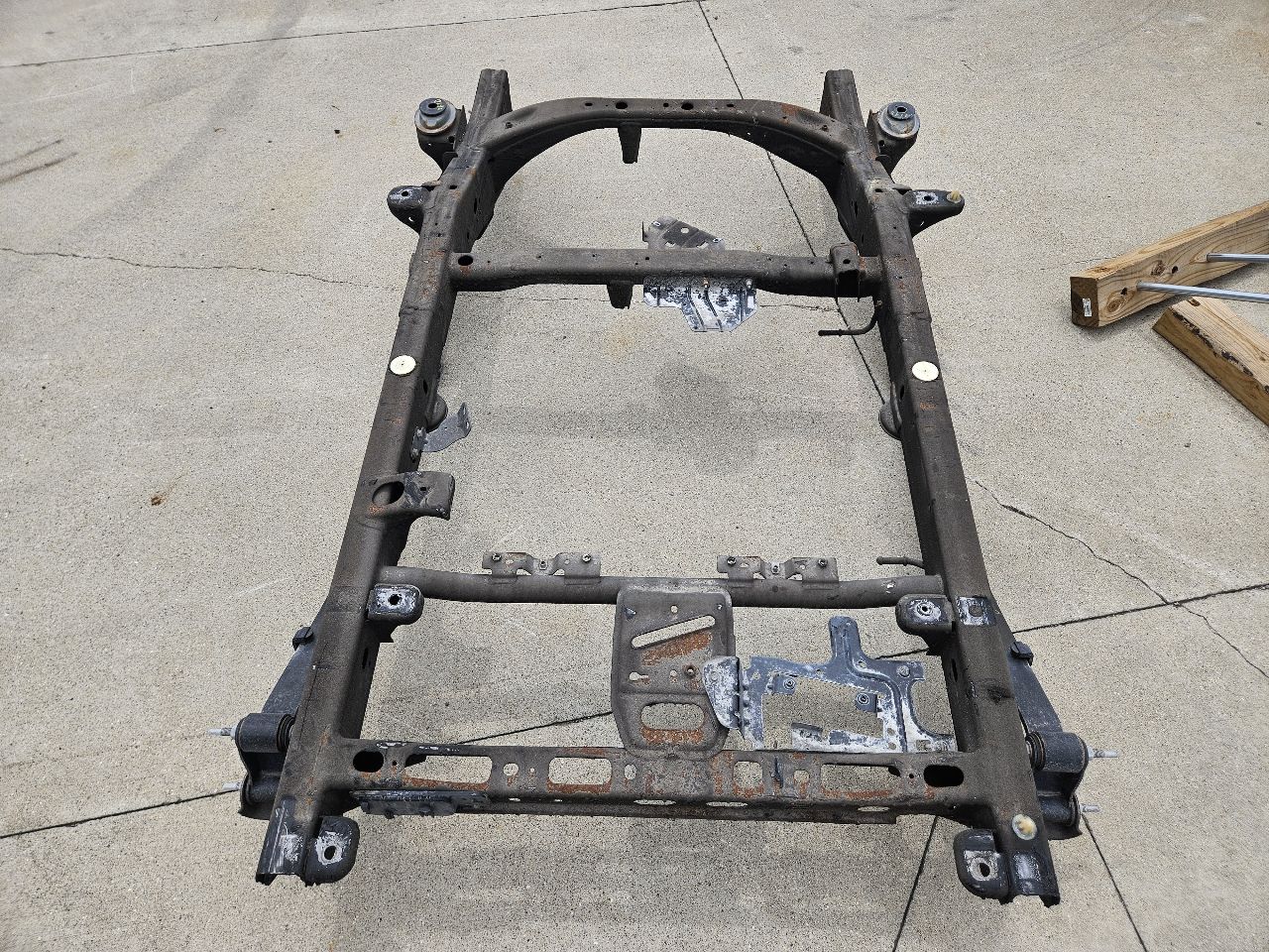 2019 SIERRA150 REAR FRAME 1/2 CUT ONLY 29685 - image 8
