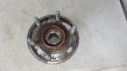 2019 SIERRA150 OEM FRONT WHEEL HUB 4WD 55K MI 29690 - image 1
