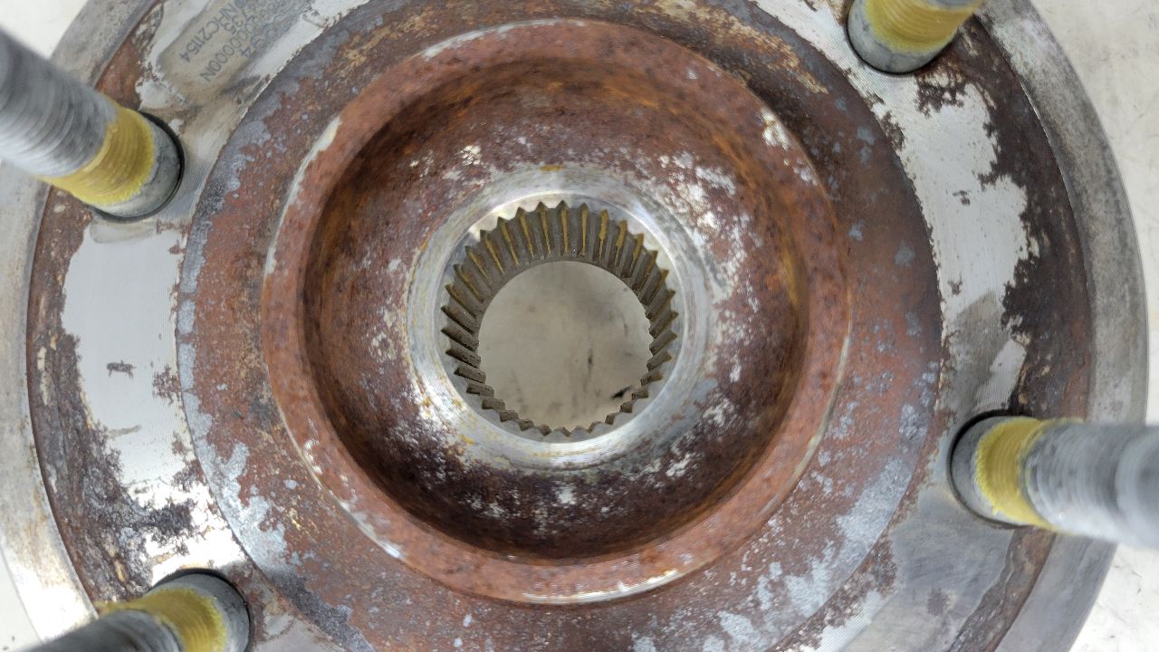 2019 SIERRA150 OEM FRONT WHEEL HUB 4WD 55K MI 29690 - image 6