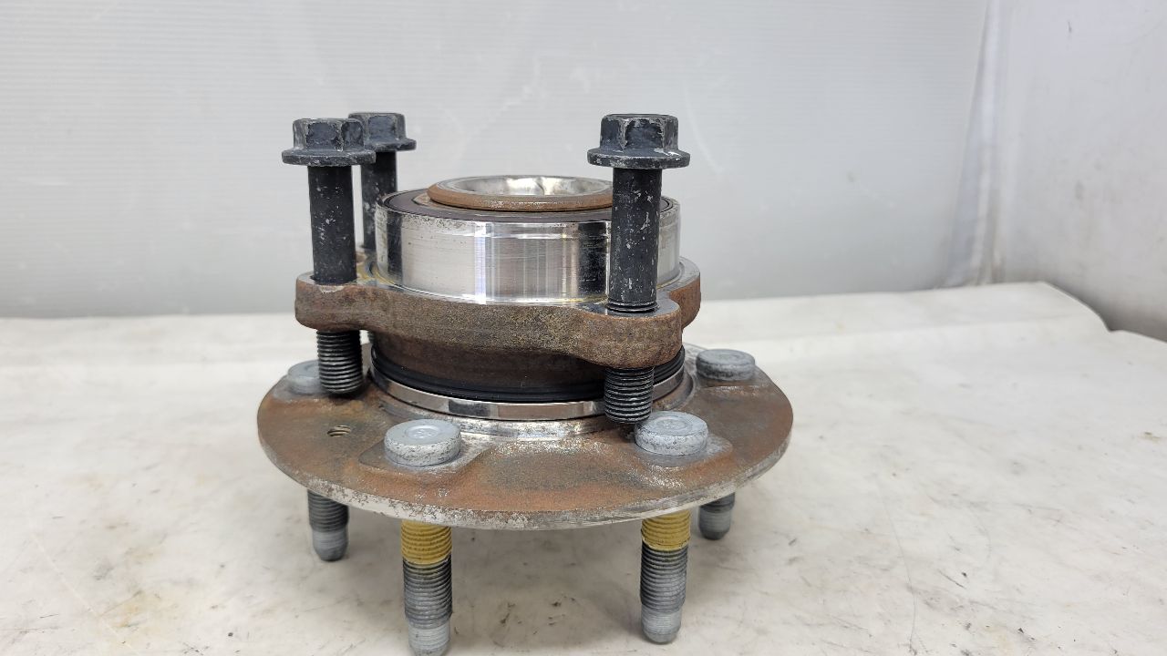 2019 SIERRA150 OEM FRONT WHEEL HUB 4WD 55K MI 29690 - image 8