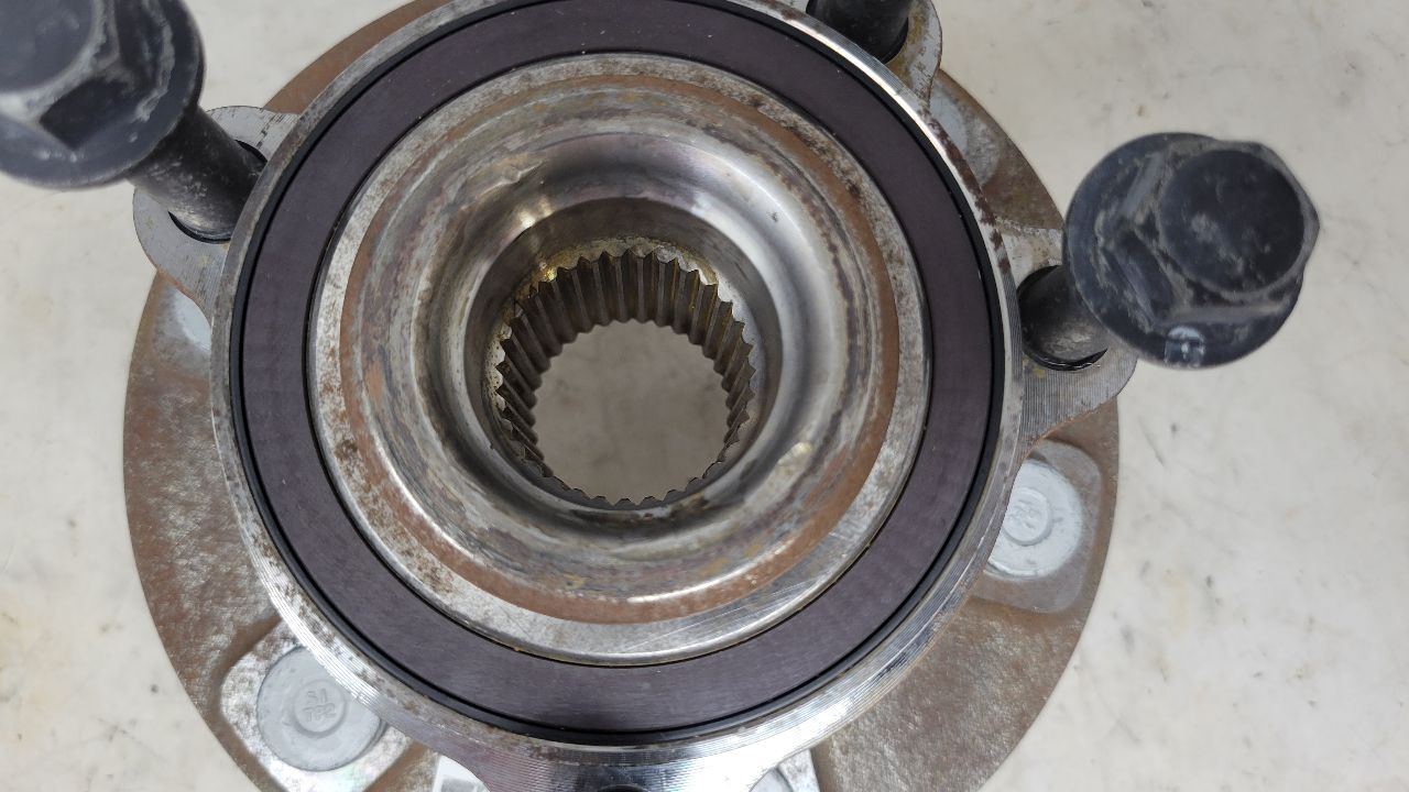 2019 SIERRA150 OEM FRONT WHEEL HUB 4WD 55K MI 29690 - image 13