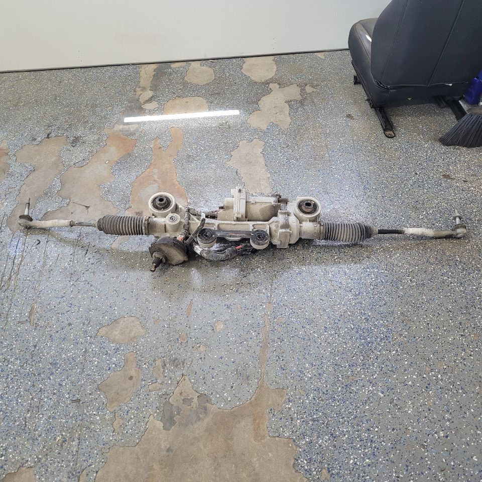 2019 SIERRA150 OEM STEERING RACK 55K MI 84536372 29694 - image 1