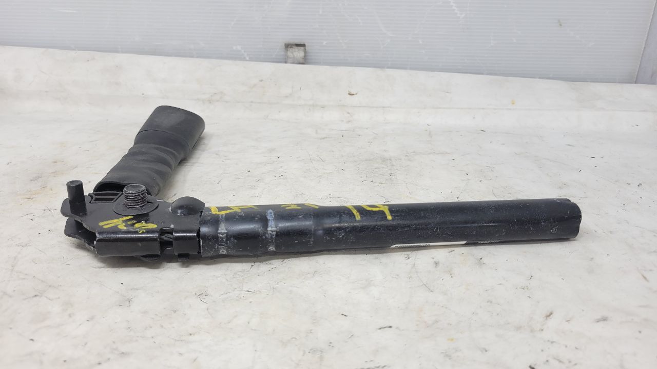 2017 ESCALADE LH DRIVER FRONT SEATBELT TENSIONER 29717 - image 2