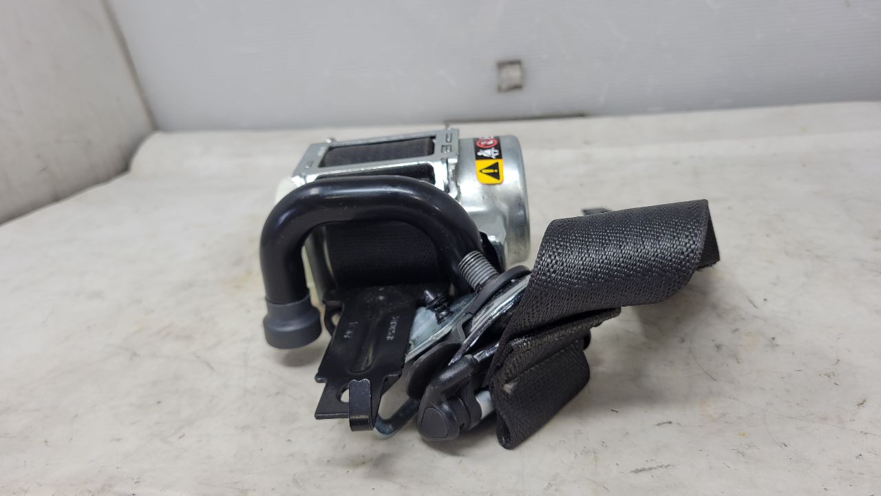 2019 ESCALADE LH DRIVER FRONT SEATBELT RETRACTOR 29752 - image 4