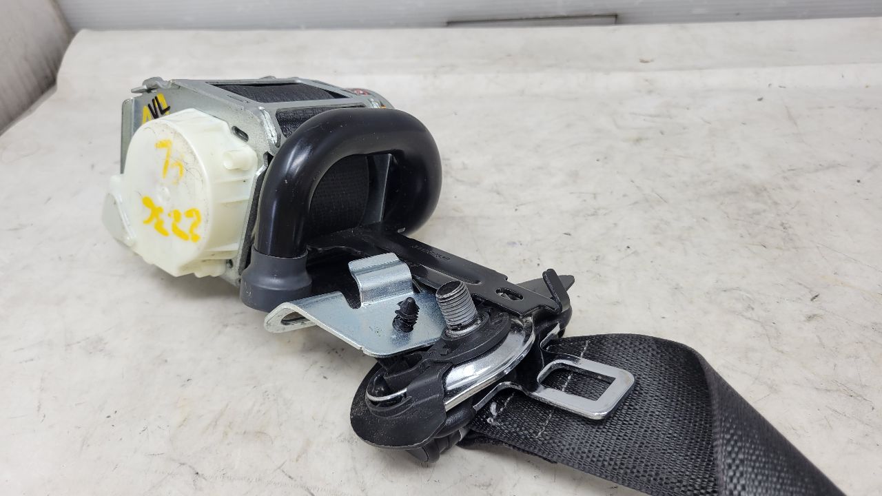 2019 ESCALADE LH DRIVER FRONT SEATBELT RETRACTOR 29752 - image 12