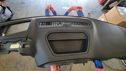 2019 SIERRA150 UPPER DASH PANEL W/RH BAG BLACK 29763 - image 3