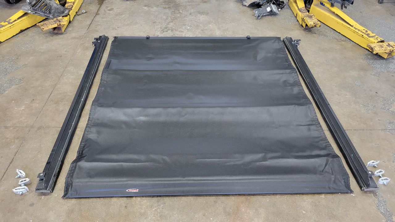 2019 SIERRA150 ACCESS TONNEAU COVER ROLL UP 5'9" 29765 - image 2