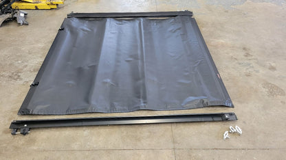 2019 SIERRA150 ACCESS TONNEAU COVER ROLL UP 5'9" 29765 - image 4