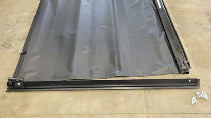 2019 SIERRA150 ACCESS TONNEAU COVER ROLL UP 5'9" 29765 - image 12