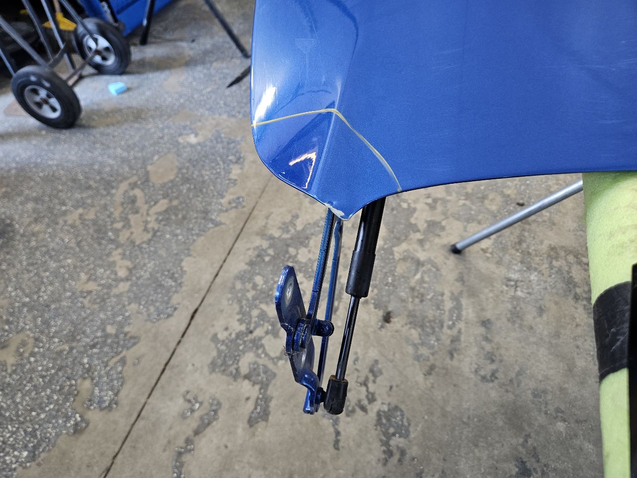 2018 CAMARO DECKLID W/1LE SPOILER BLUE SMALLDENT 29771 - image 6