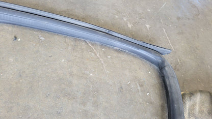 2018 CAMARO RH PASSENGER DOOR WEATHERSTRIPPING 29791 - image 8