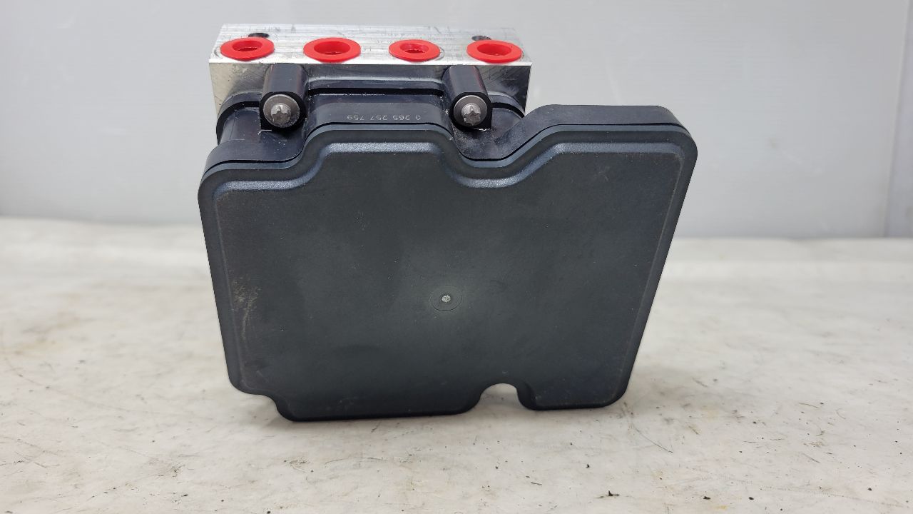 2018 CAMARO ABS BRAKE PUMP & MODULE 32K 84244636 29814 - image 6