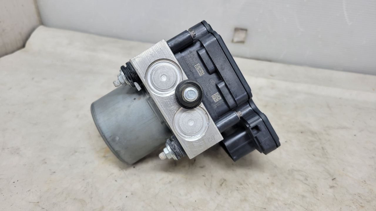 2018 CAMARO ABS BRAKE PUMP & MODULE 32K 84244636 29814 - image 8
