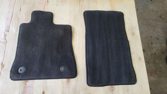 2018 CAMARO OEM FRONT BLACK CARPET FLOOR MATS 29867 - image 1