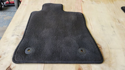 2018 CAMARO OEM FRONT BLACK CARPET FLOOR MATS 29867 - image 2