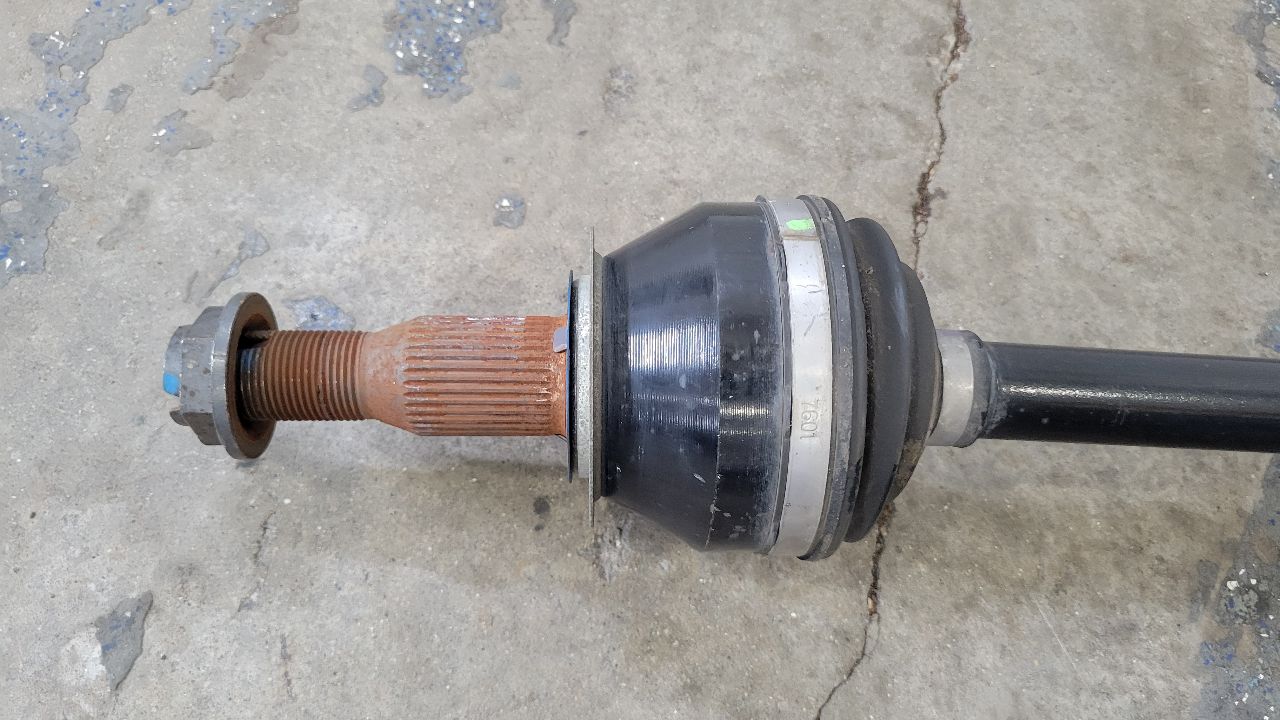 2018 CAMARO SS 1LE RH PASSENGER REAR AXLE 32K 29883 - image 4