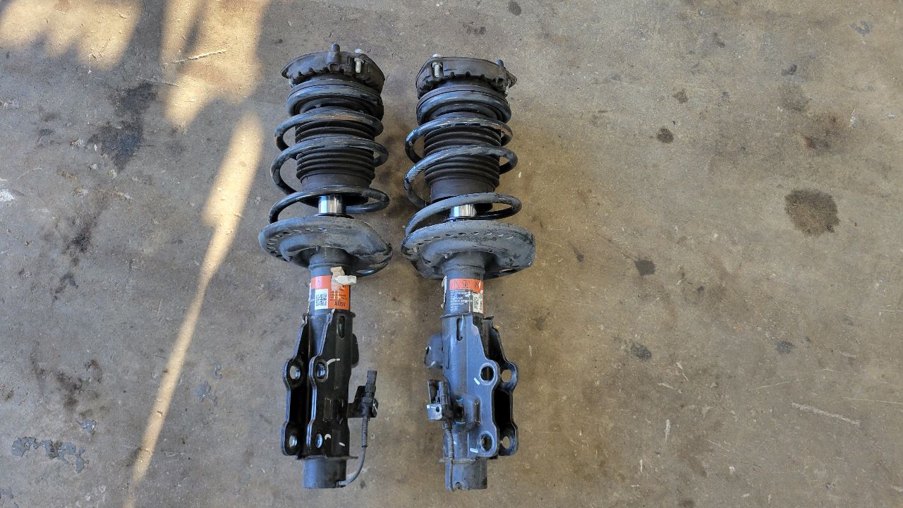 2018 CAMARO FRONT STRUTS PAIR EIBACH SPRINGS 32K 29890 - image 1