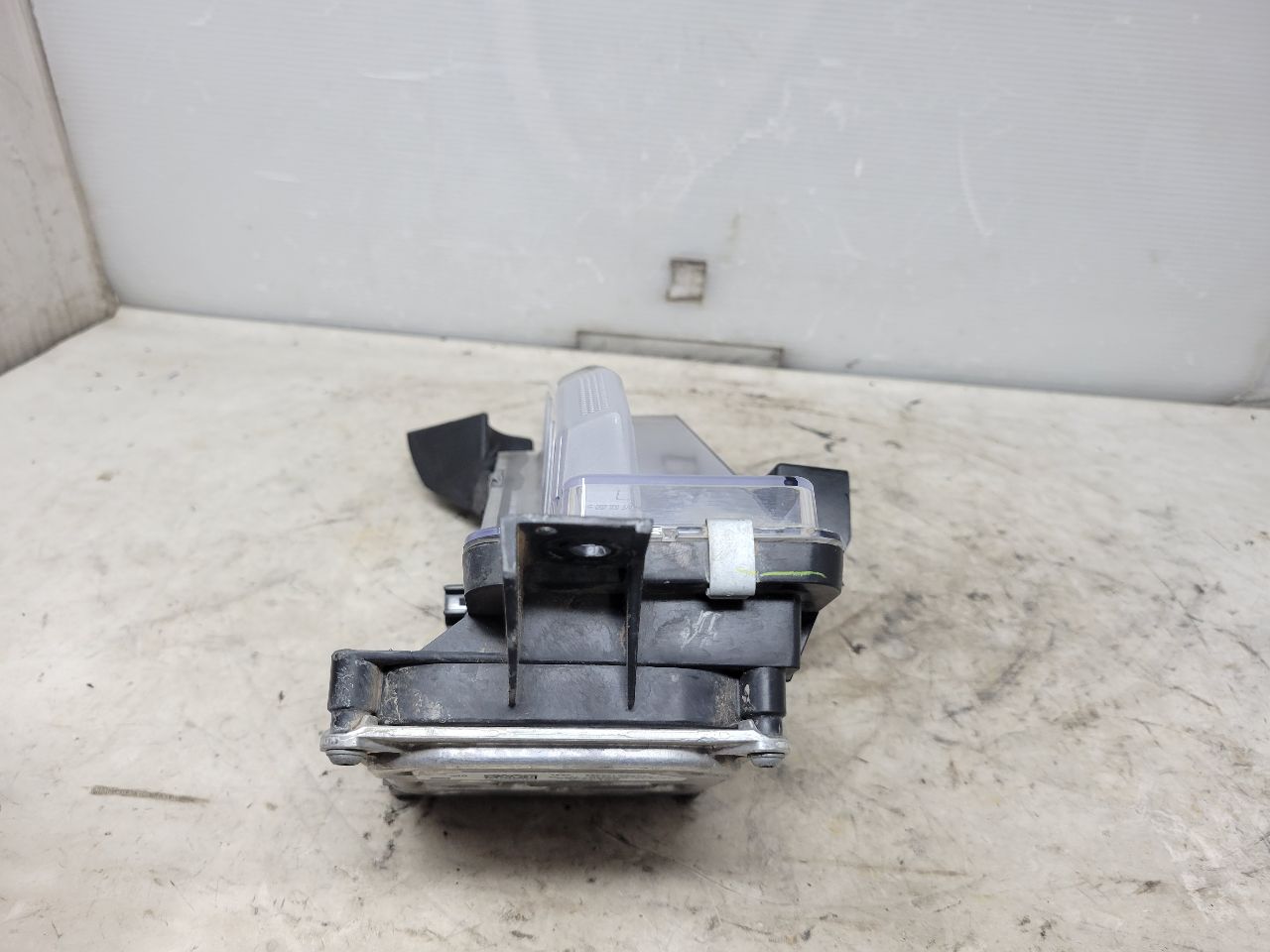 2018 CAMARO LH DAYTIME RUNNING LAMP DRL 84221957 29926 - image 7