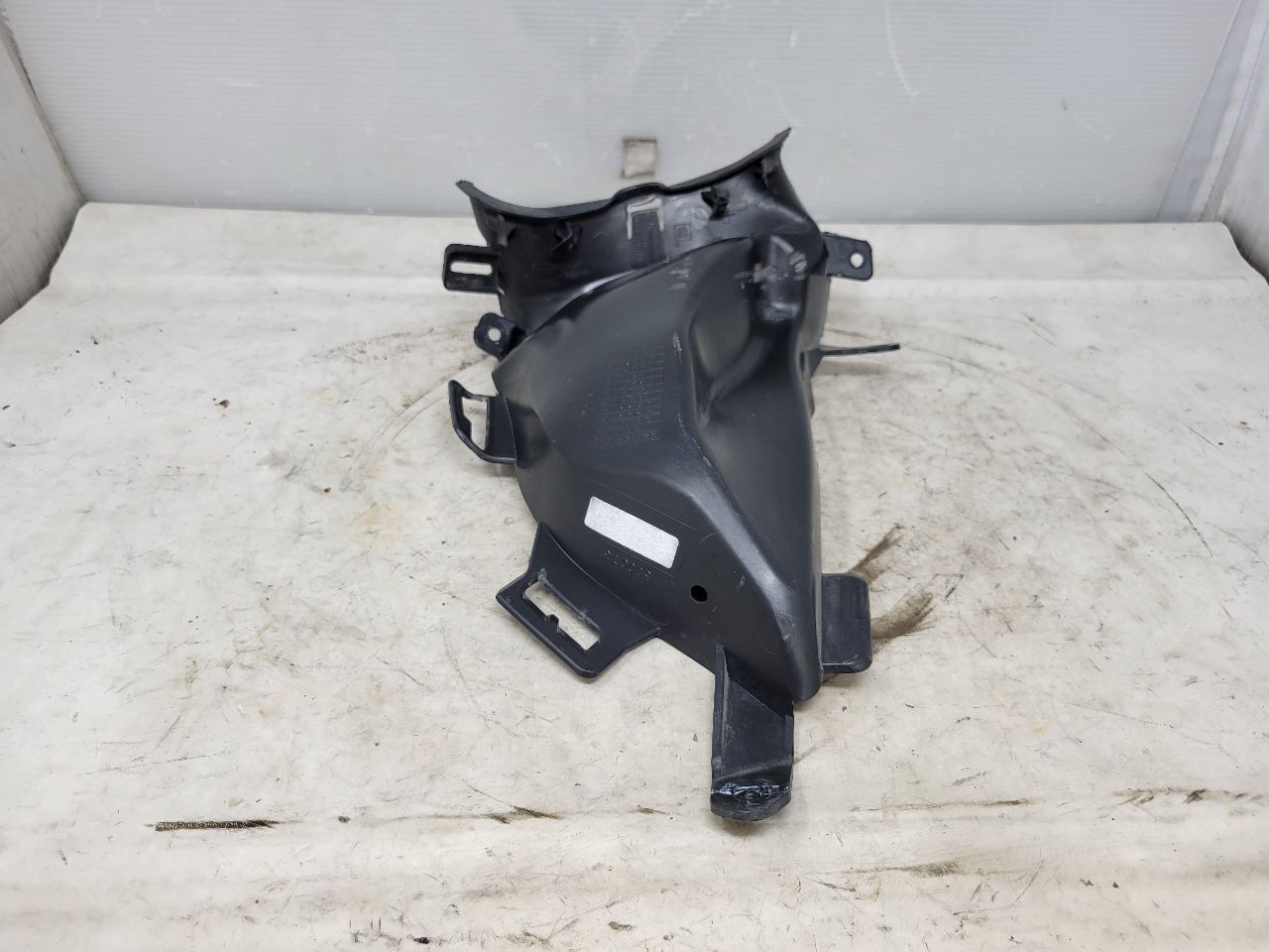 2018 CAMARO LH FRONT BUMPER COVER AIR DUCT 29931 - image 8