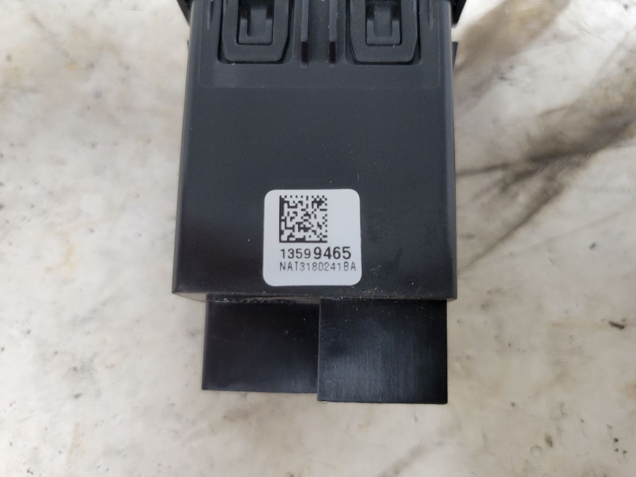 2018 CAMARO MEMORY CARD RECEPTACLE READER 29937 - image 14