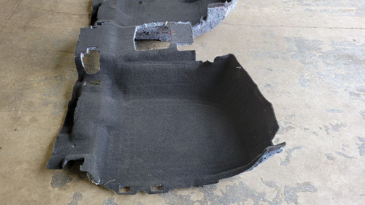 2023 SIERRA150 CREW CAB FRONT CARPET BLACK 29967 - image 3