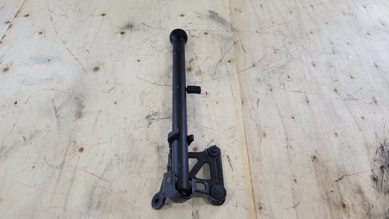 2023 SIERRA150 AUXILIARY TAILGATE STEP ASSIST HANDL 30001 - image 1