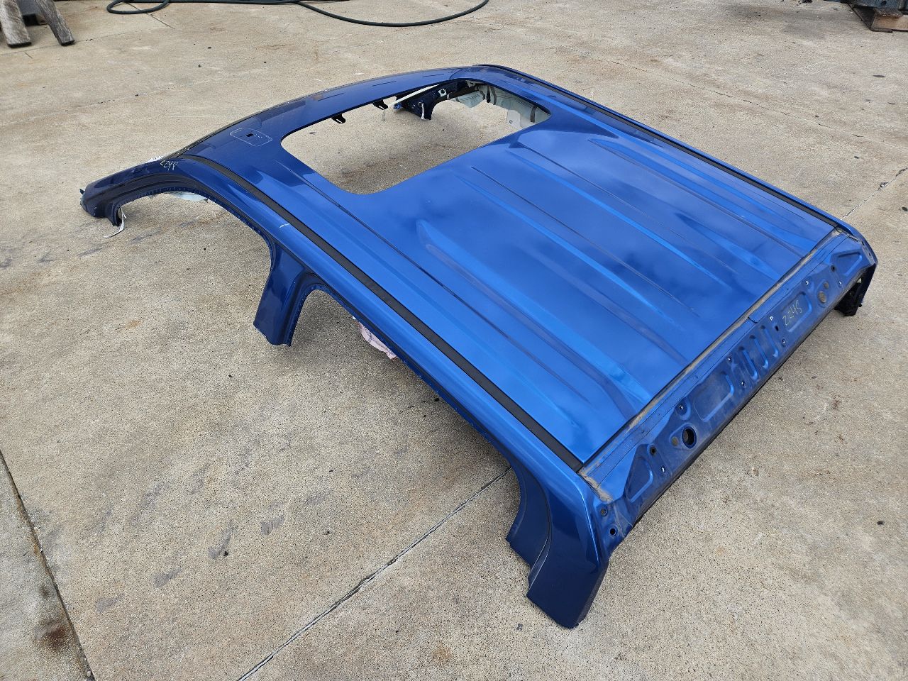 2023 SIERRA150 ROOF CUT BARE CREW CAB BLUE GLT 30009 - image 5