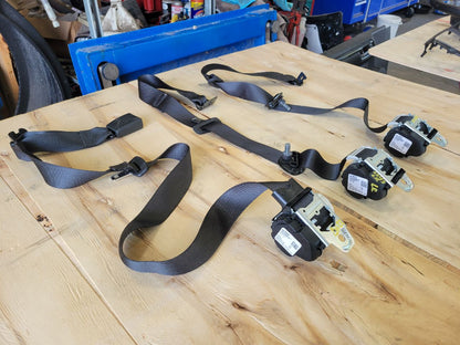 2023 SIERRA150 REAR SEAT BELTS RETRACTORS SET OF 3 30029 - image 3