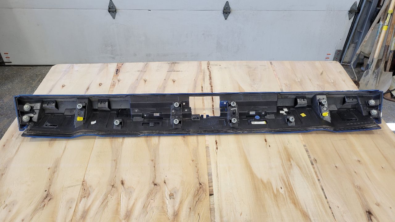 2023 SIERRA150 REAR SPOILER BARE NO LIGHT BLUE GLT 30031 - image 12