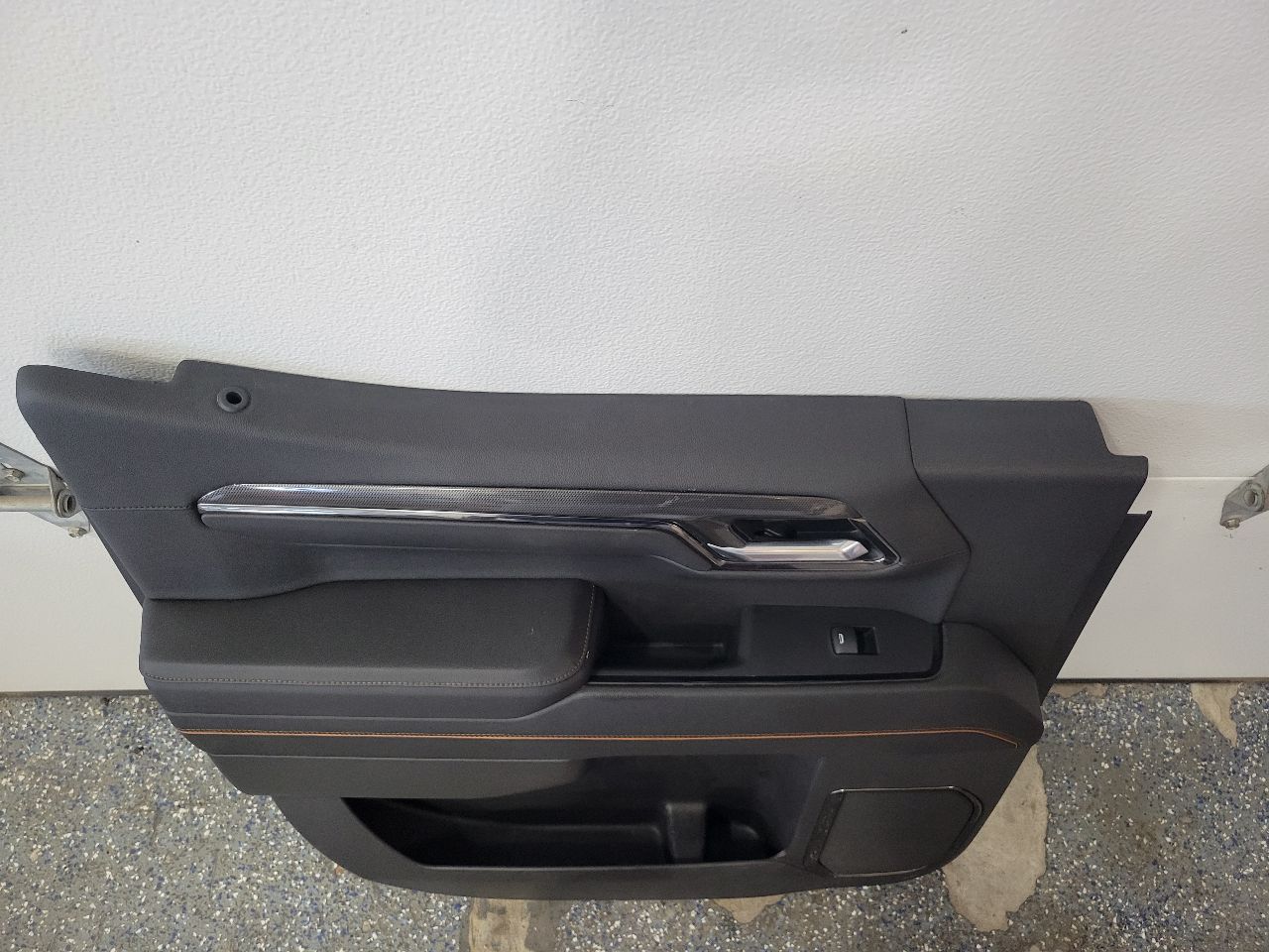 2023 SIERRA150 REAR LH CREWCAB DOOR PANEL TRIM AT4X 30041 - image 6